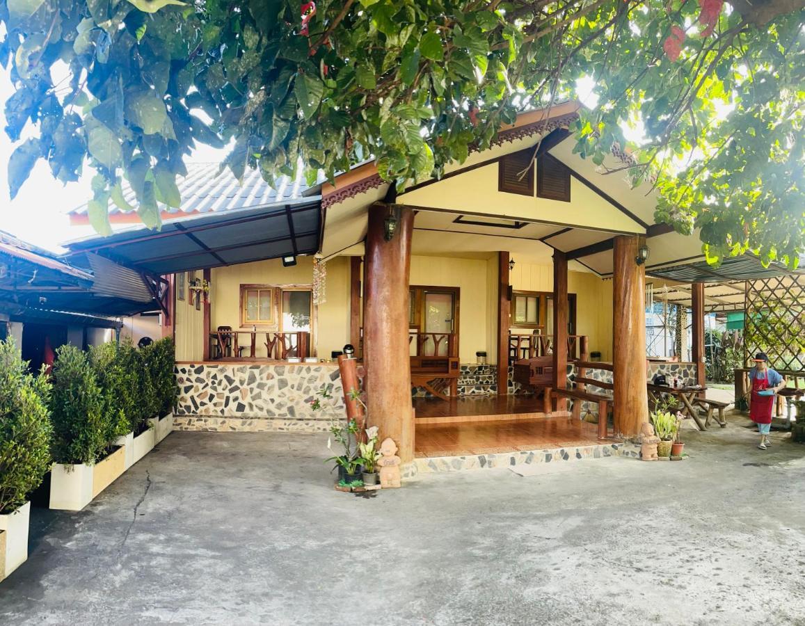 Lungsonhouse Pai Villa ภายนอก รูปภาพ